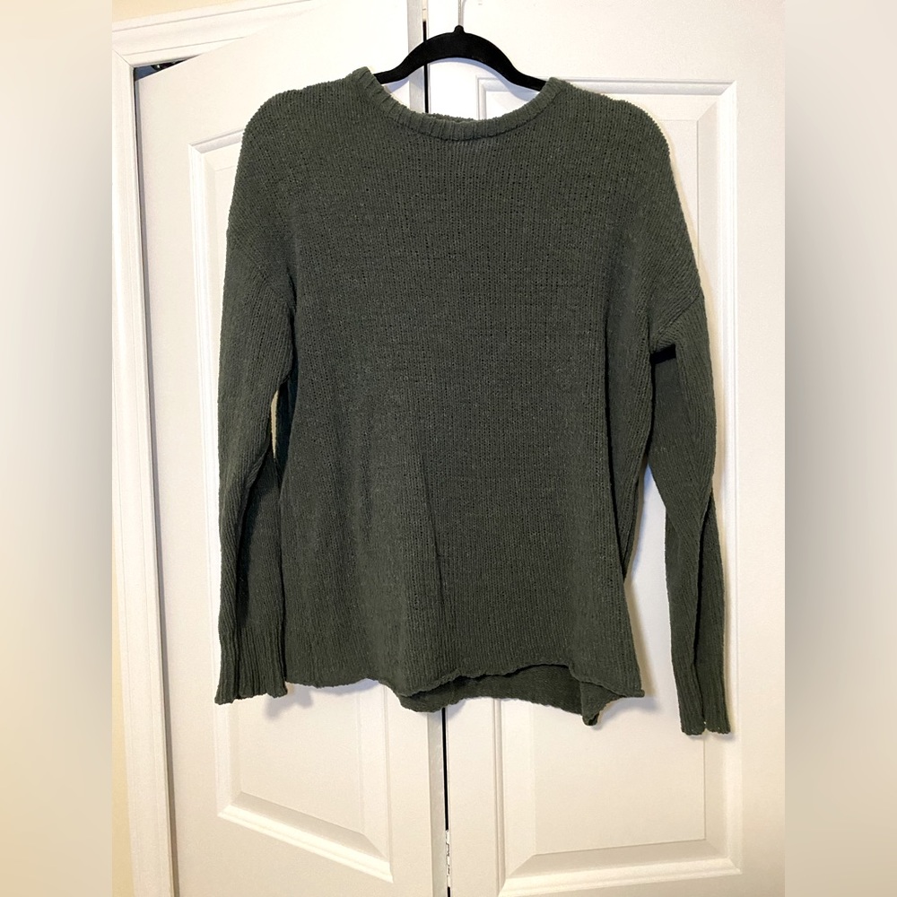 Green sweater BP